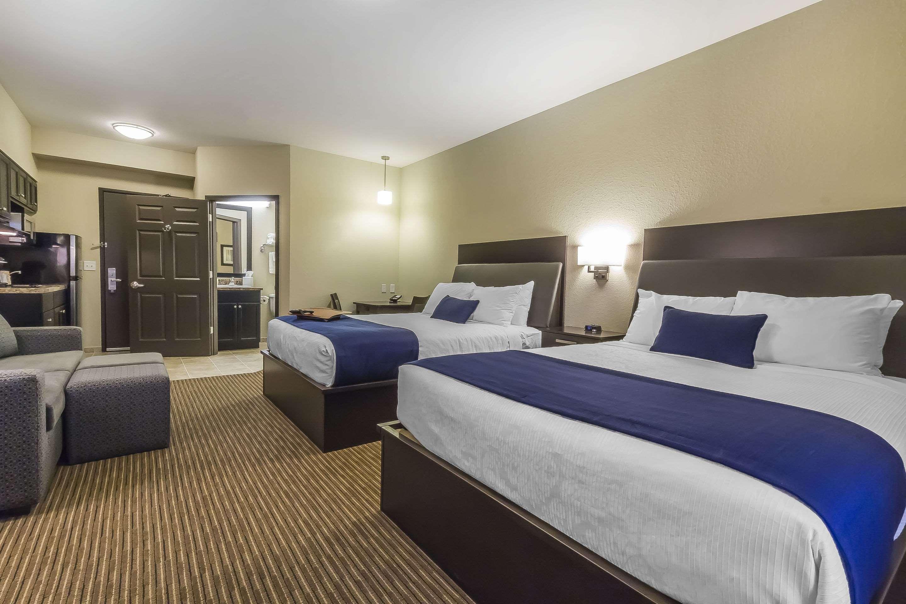 Quality Inn & Suites 穆斯乔 外观 照片