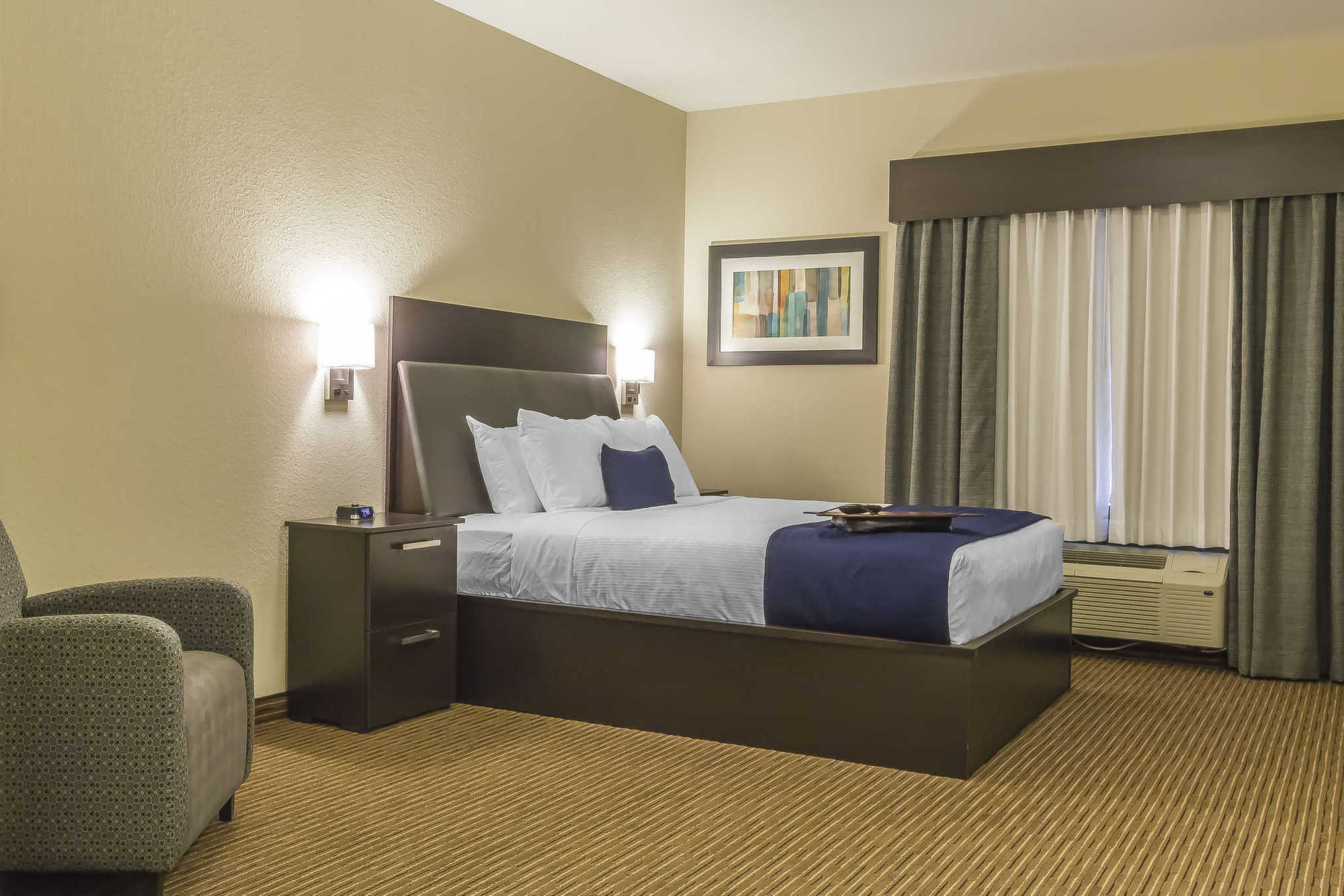 Quality Inn & Suites 穆斯乔 客房 照片